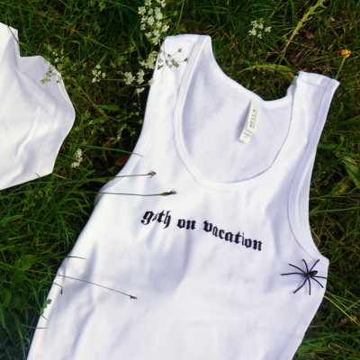 Goth on vacation women's tank top